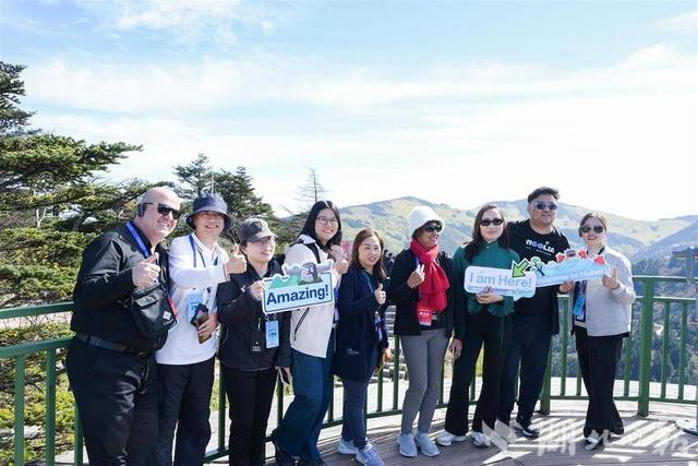 打卡湖北，这两处必来！ 神农顶、大九湖征服全球旅行商-2.jpg